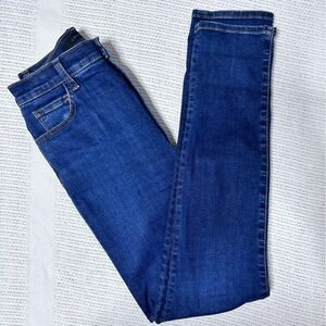 J Brand women’s Size 27 Denim Jeans 1212 Runway High Rise Slim Straight Med Wash